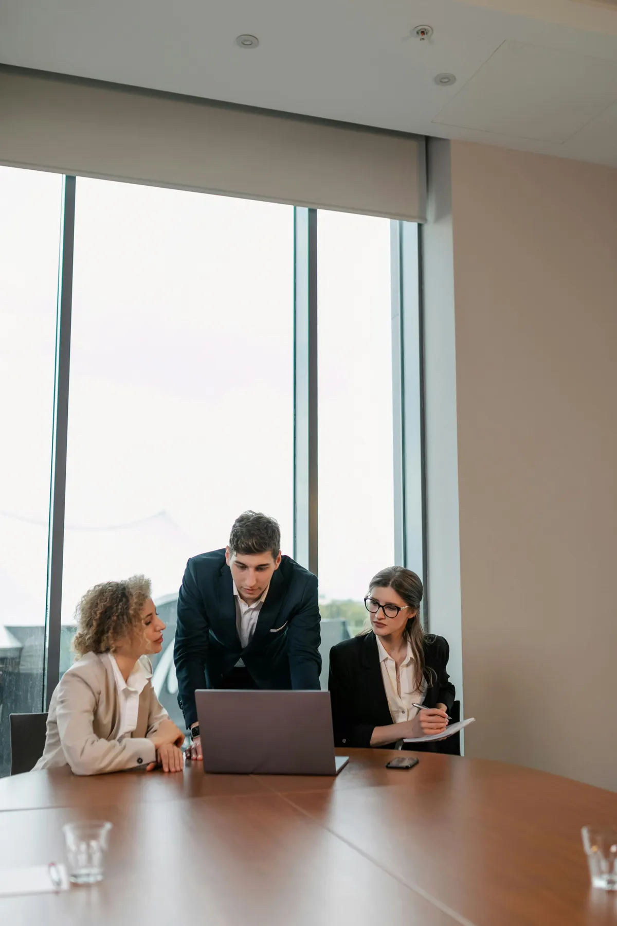 Cloudcrestx team — cloud computing consulting
